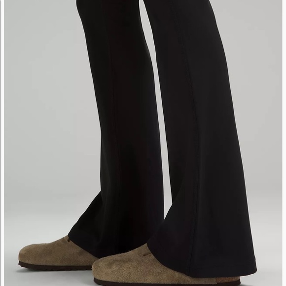 BRAND NEW Lululemon Groove Super-High-Rise Flare Pant - Picture 4 of 5